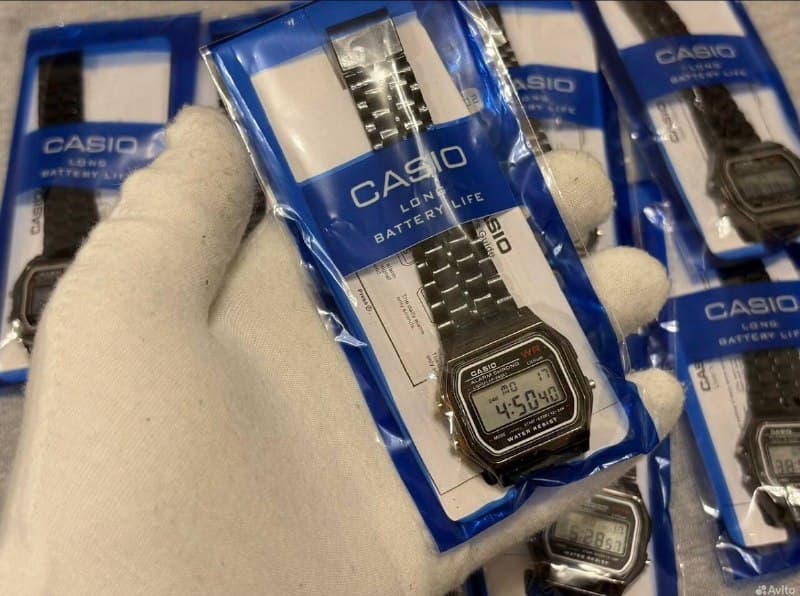 Casio Vintage черные металлическим ремешком (A159WA)