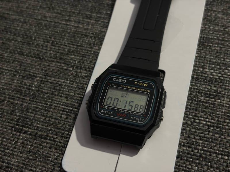 Casio Vintage с каучуковым ремешком (F91W)